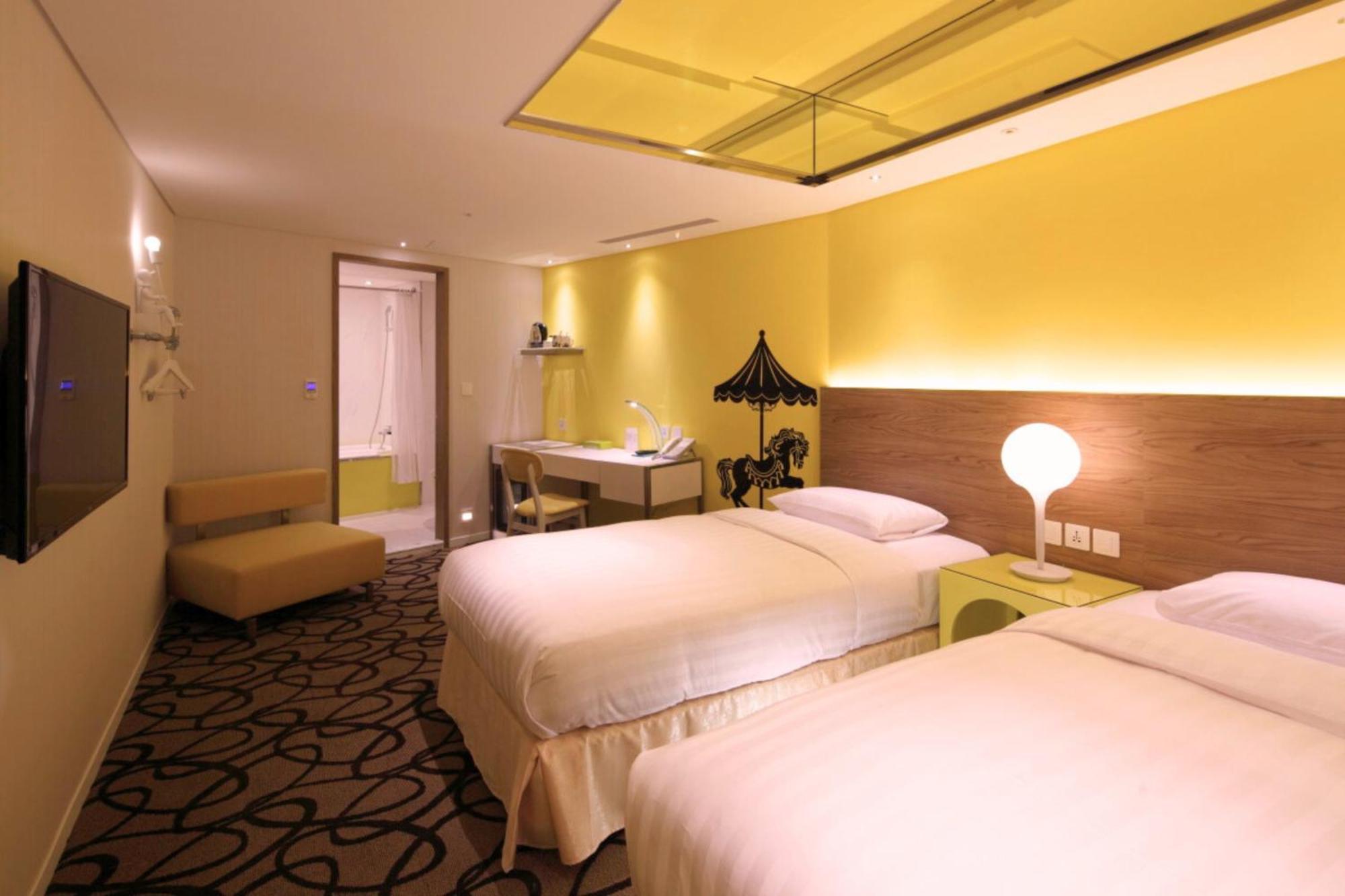 Green World Hotel - Zhonghua Taipei Exterior photo